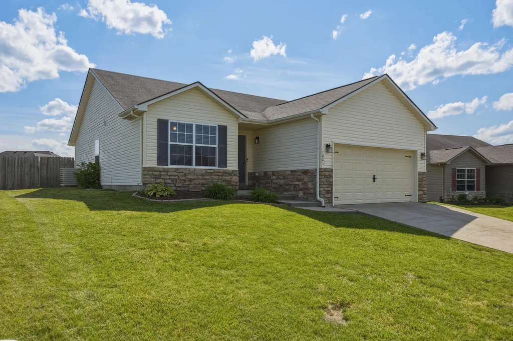 1005 Cedar Ridge Court Lawrenceburg KY 40342