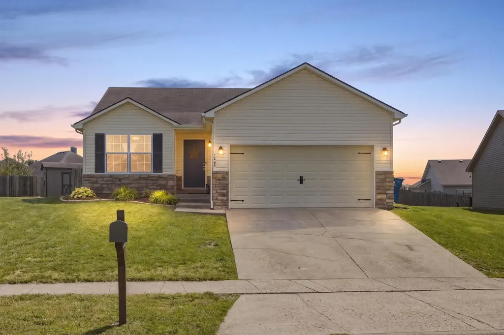 1005 Cedar Ridge Court Lawrenceburg KY 40342