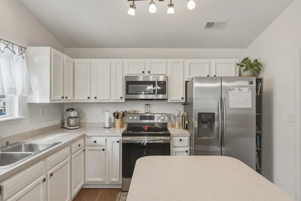 1005 Cedar Ridge Court Lawrenceburg KY 40342