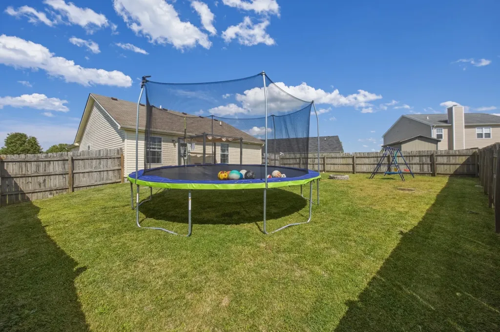 1005 Cedar Ridge Court Lawrenceburg KY 40342
