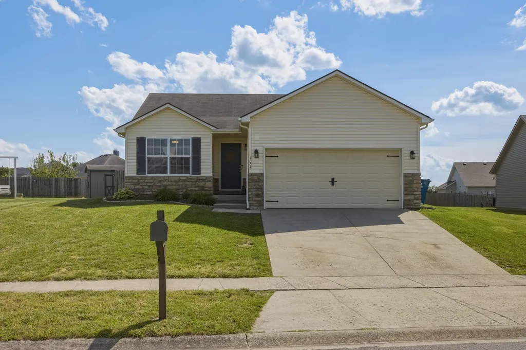 1005 Cedar Ridge Court Lawrenceburg KY 40342