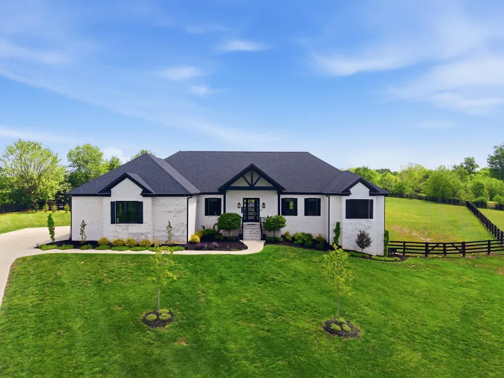 1112 Gallant Drive Wilmore KY 40390