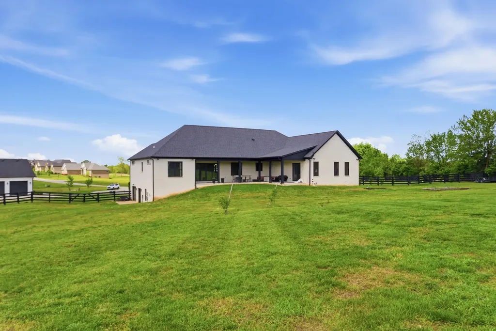 1112 Gallant Drive Wilmore KY 40390