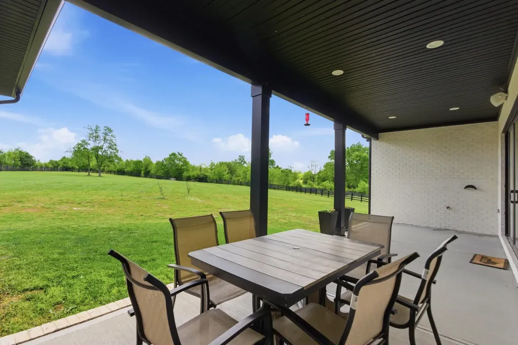 1112 Gallant Drive Wilmore KY 40390