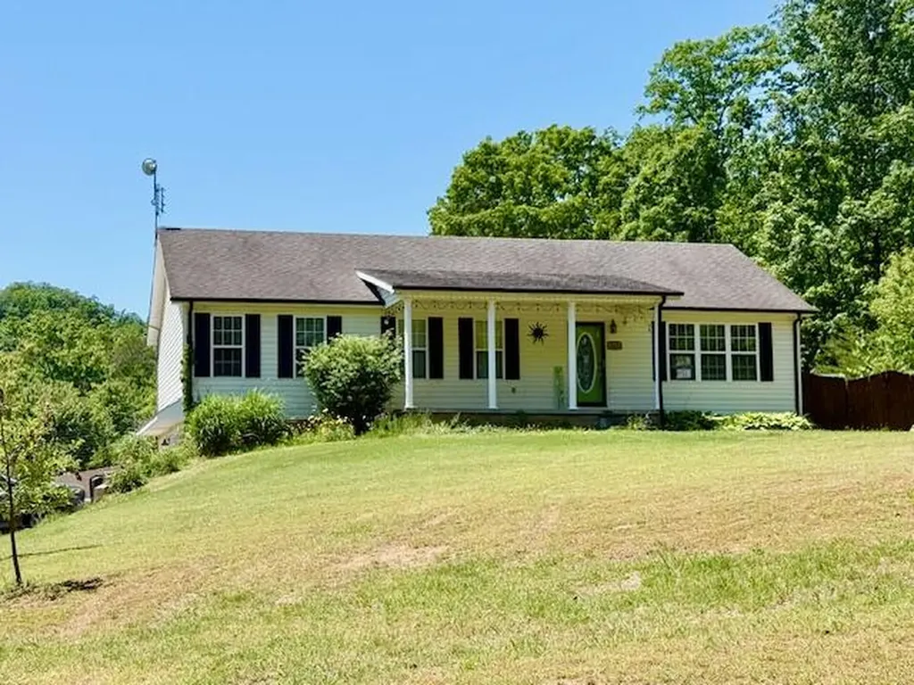 163 Sam Baughman Road Stanford KY 40484