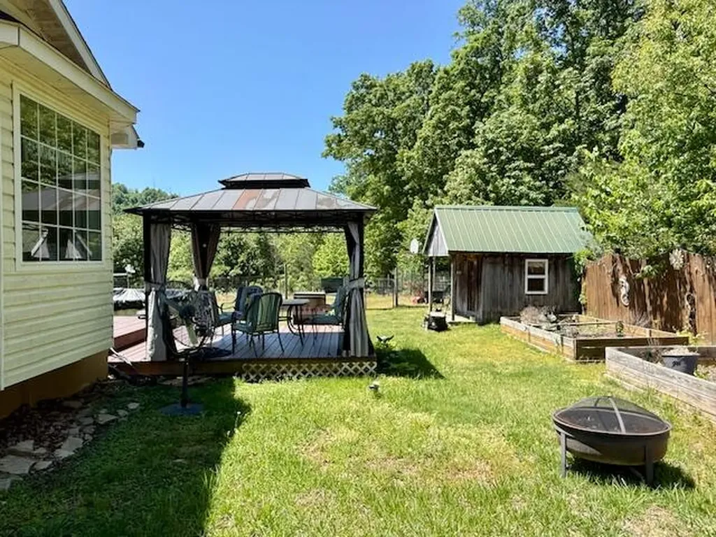 163 Sam Baughman Road Stanford KY 40484
