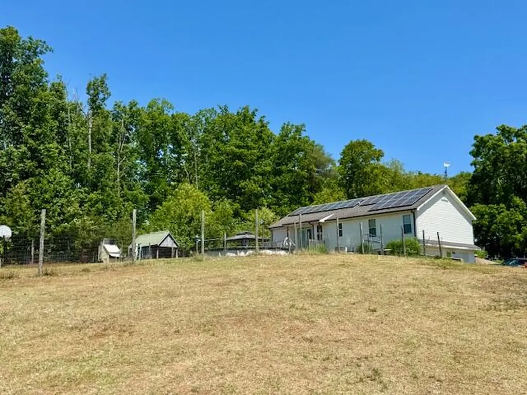 163 Sam Baughman Road Stanford KY 40484