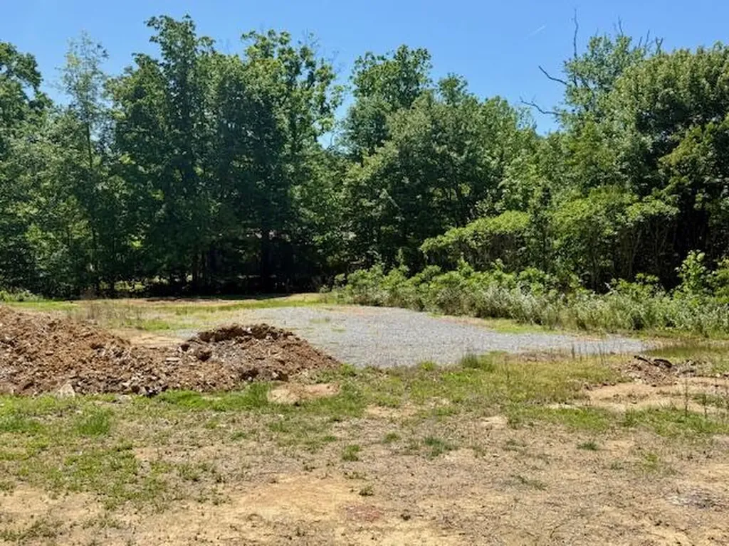 163 Sam Baughman Road Stanford KY 40484