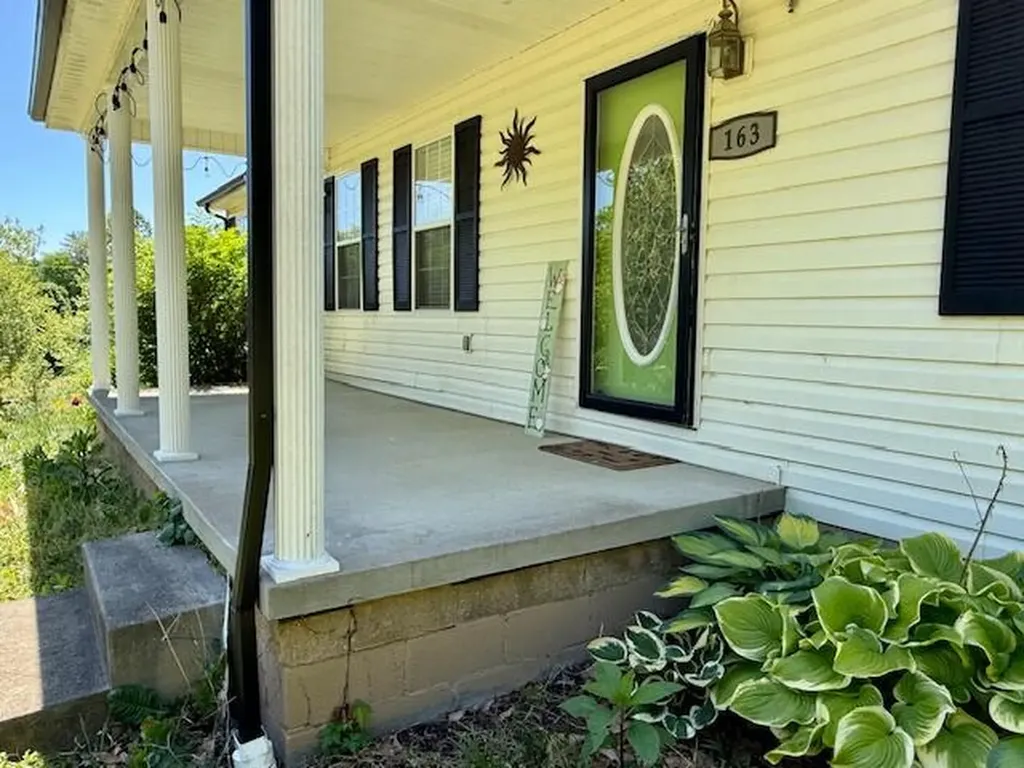 163 Sam Baughman Road Stanford KY 40484