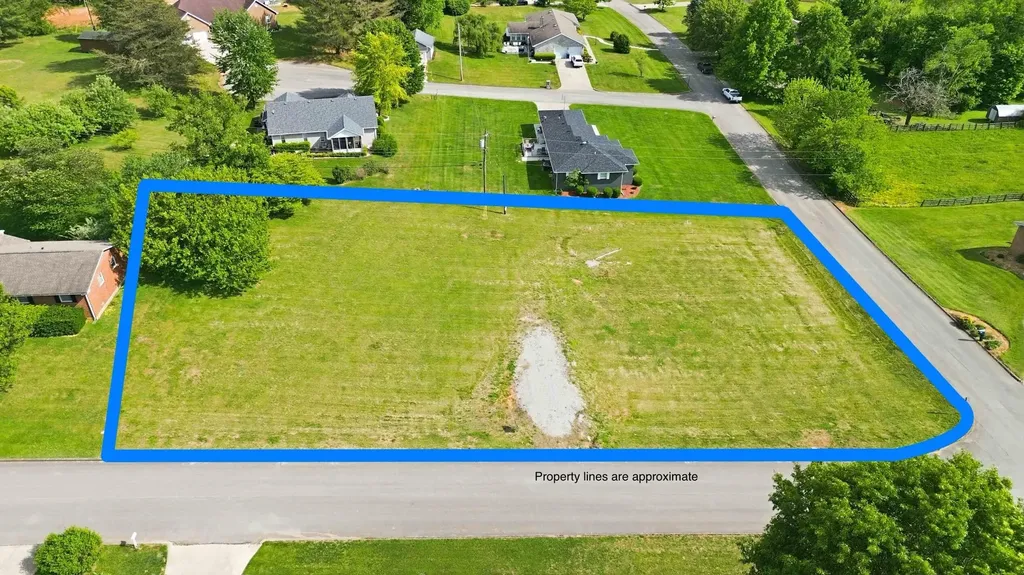 1910 Lancelot Drive Somerset KY 42503