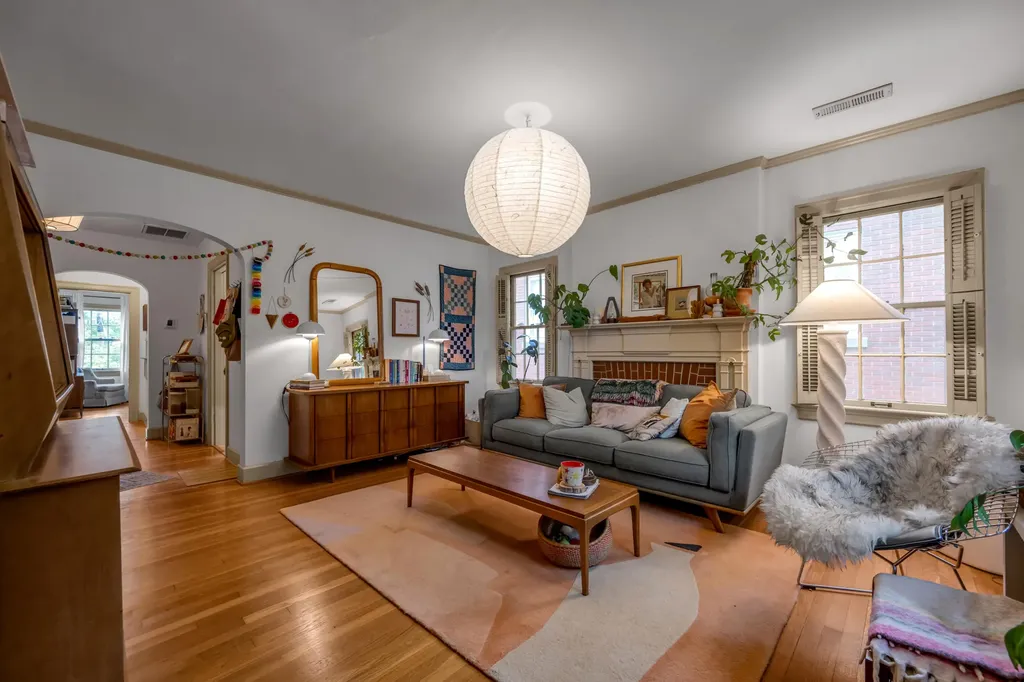 137 Sycamore Road Lexington KY 40502