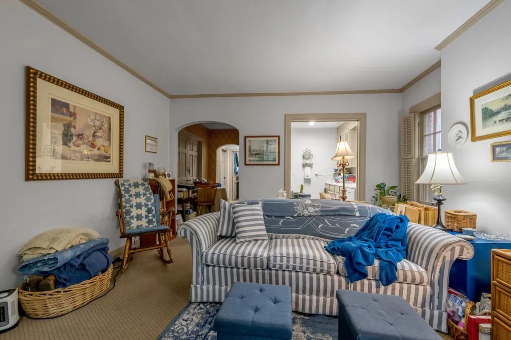137 Sycamore Road Lexington KY 40502