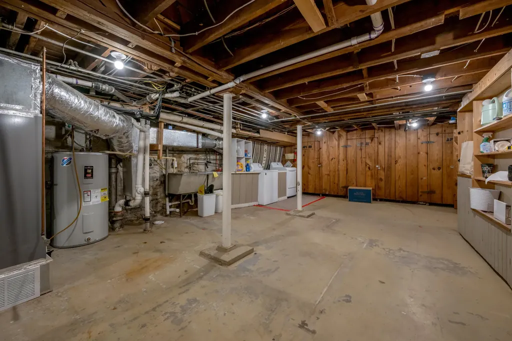 137 Sycamore Road Lexington KY 40502