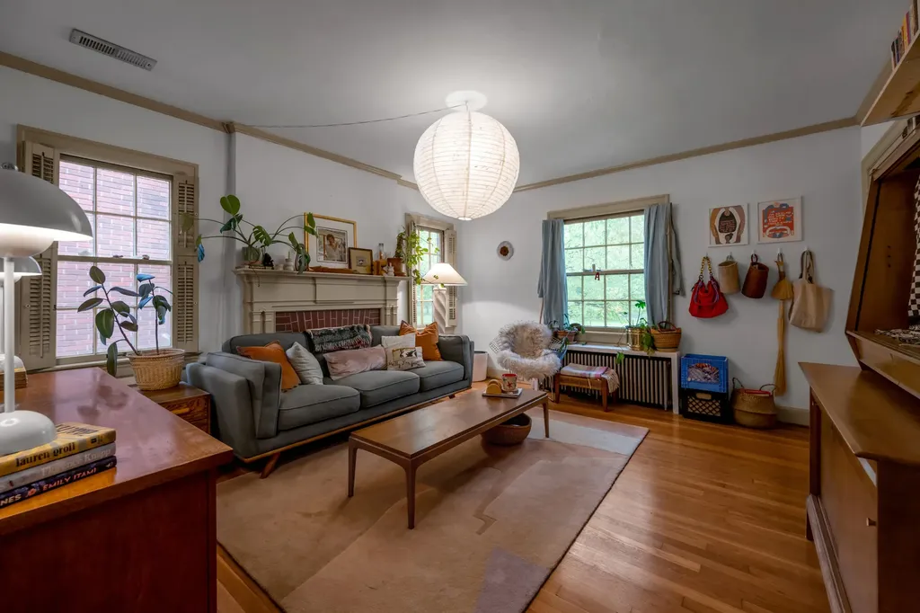 137 Sycamore Road Lexington KY 40502