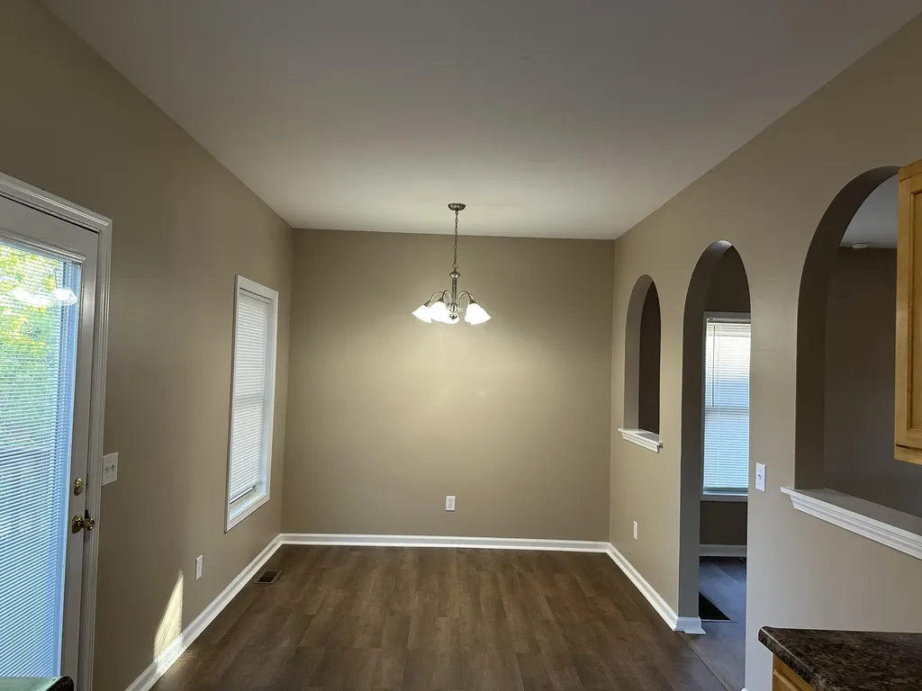 3933 Pine Ridge Way Lexington KY 40514