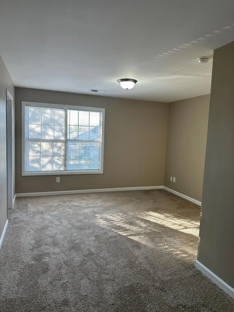 3933 Pine Ridge Way Lexington KY 40514
