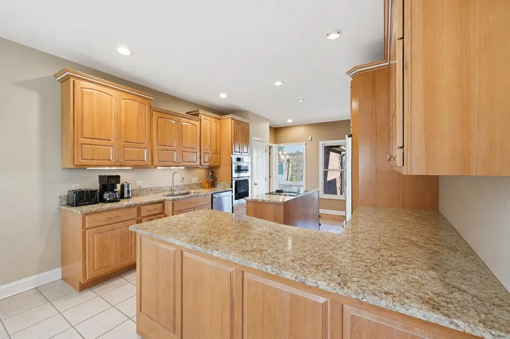 1191 Bridge Hill Road Lawrenceburg KY 40342