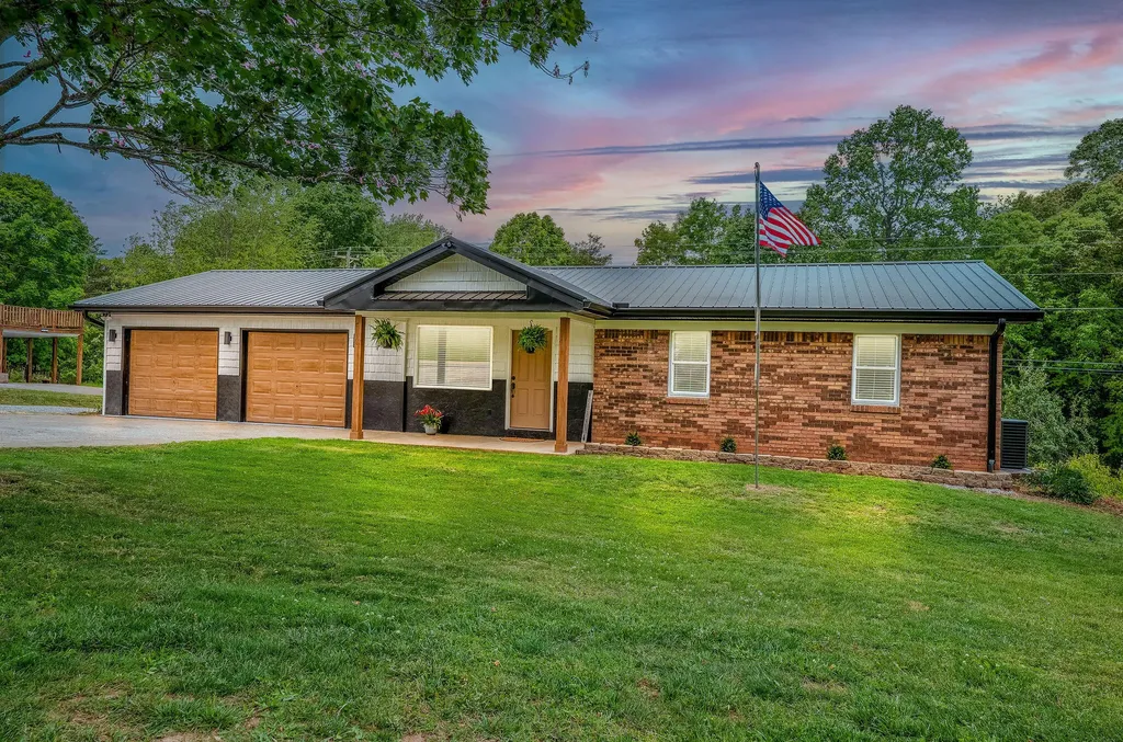 1070 Kentucky 2393 Monticello KY 42633
