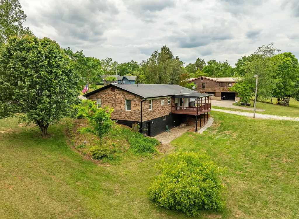 1070 Kentucky 2393 Monticello KY 42633