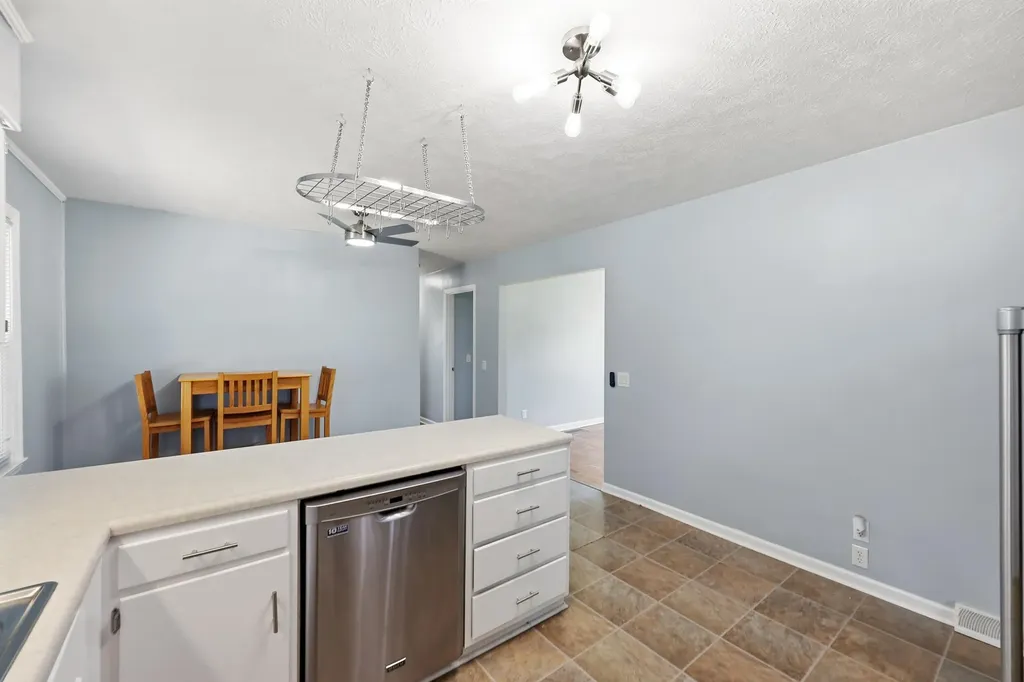 103 Highland View Drive Richmond KY 40475