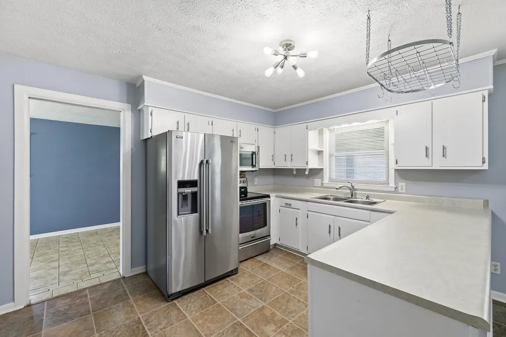 103 Highland View Drive Richmond KY 40475