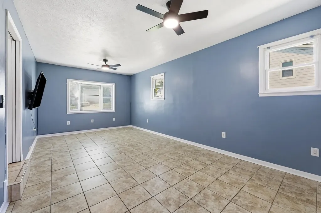 103 Highland View Drive Richmond KY 40475