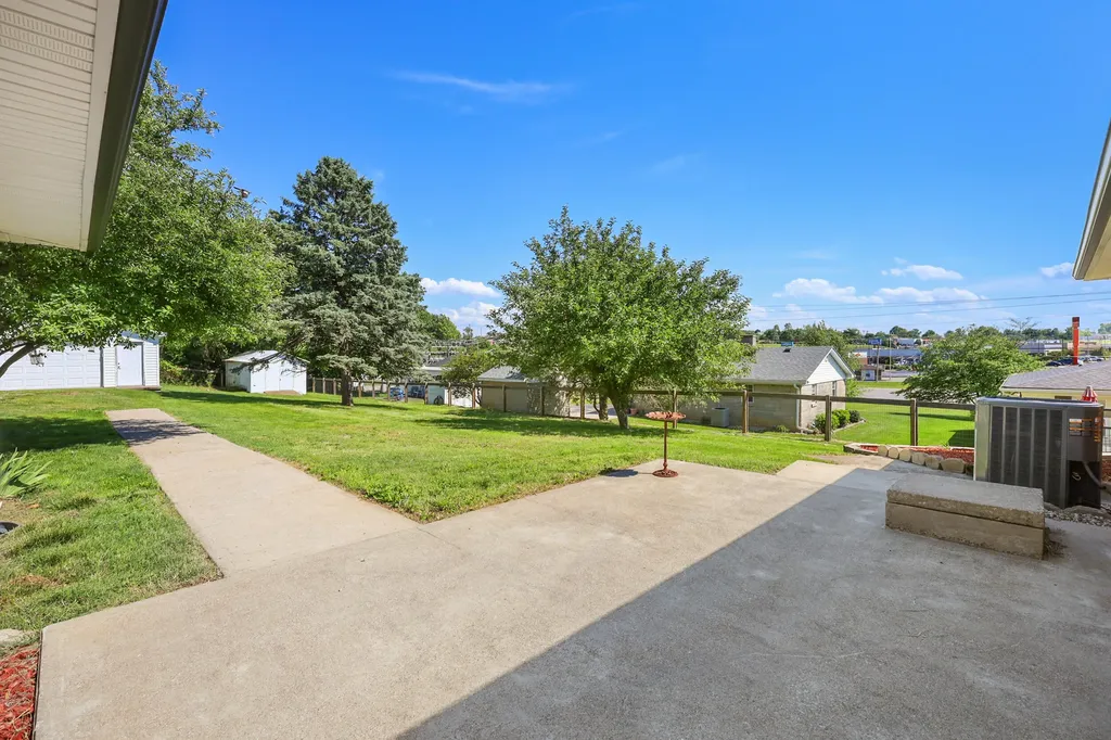 103 Highland View Drive Richmond KY 40475