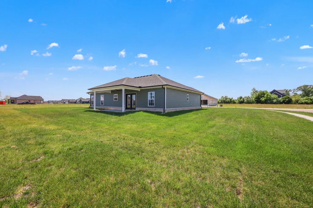 105 Choctaw Trail Richmond KY 40475