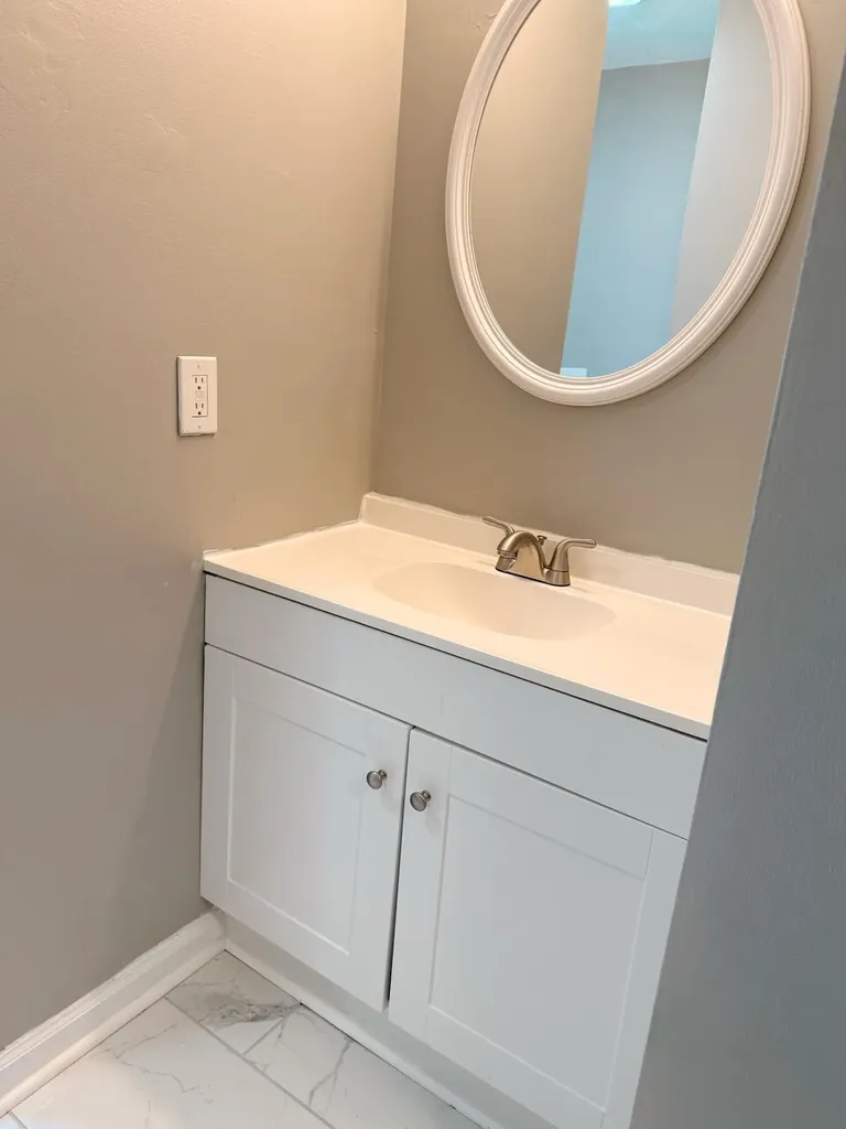 320 Kentucky Avenue Versailles KY 40383