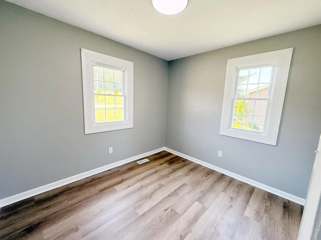 320 Kentucky Avenue Versailles KY 40383