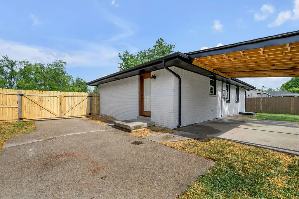 564 Plainview Road Lexington KY 40517