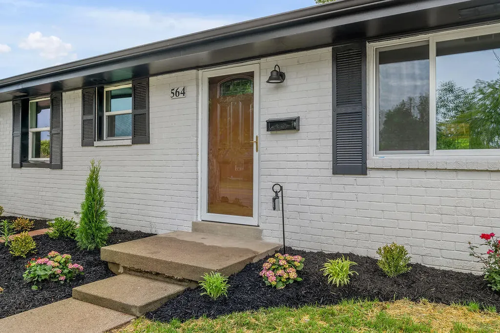 564 Plainview Road Lexington KY 40517