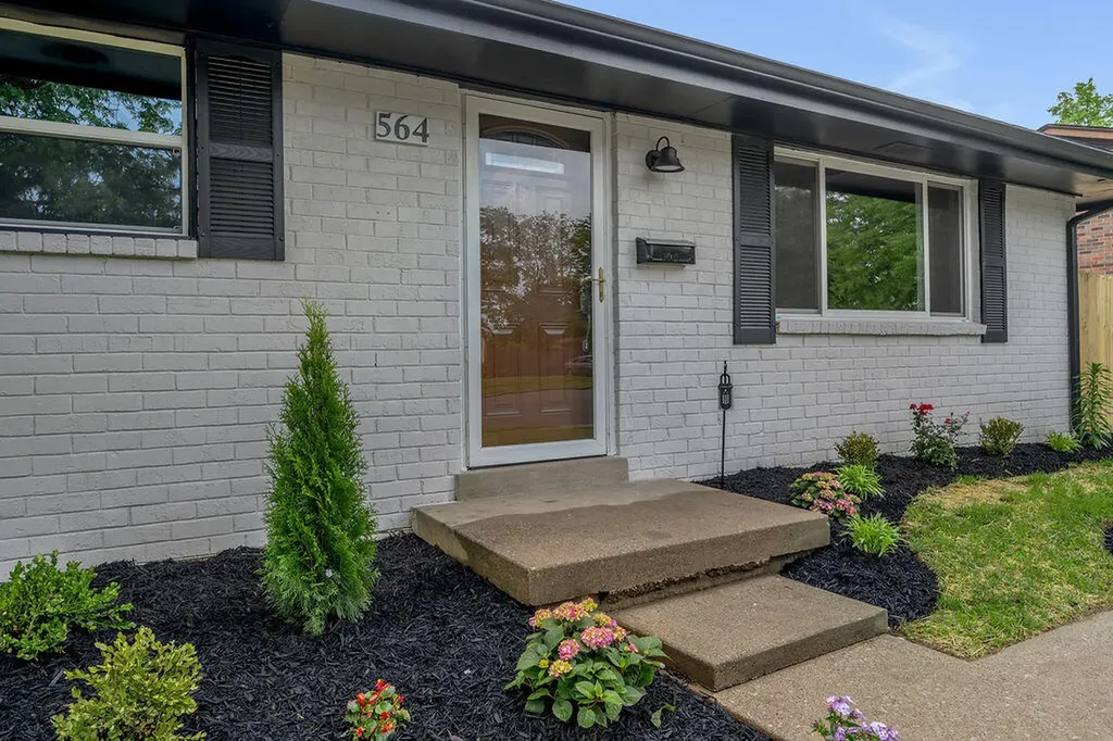 564 Plainview Road Lexington KY 40517