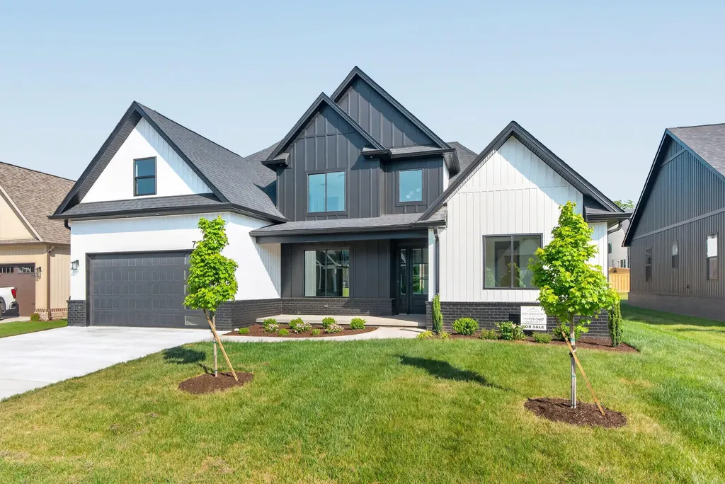 725 Azalea Lane Versailles KY 40383
