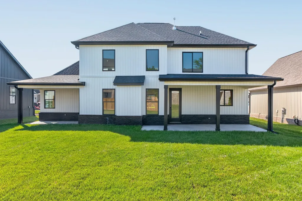 725 Azalea Lane Versailles KY 40383