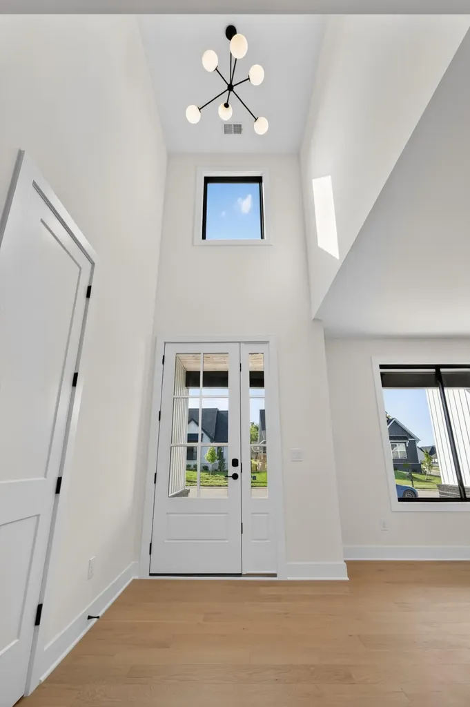 725 Azalea Lane Versailles KY 40383