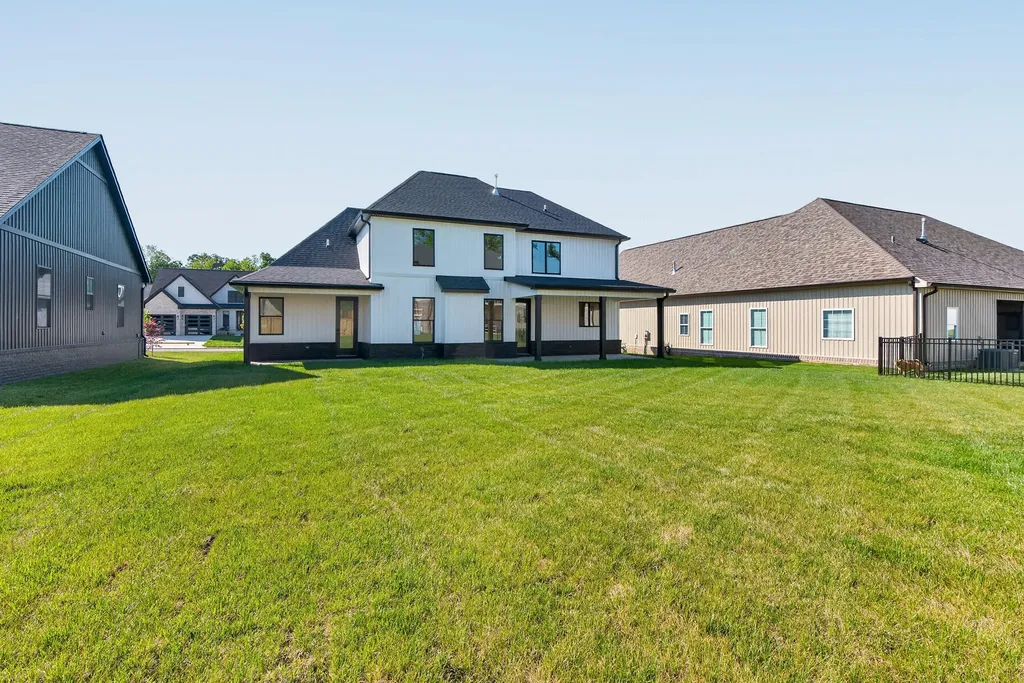 725 Azalea Lane Versailles KY 40383