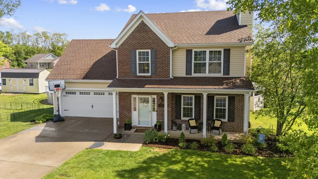 106 Elk Drive Stamping Ground KY 40379