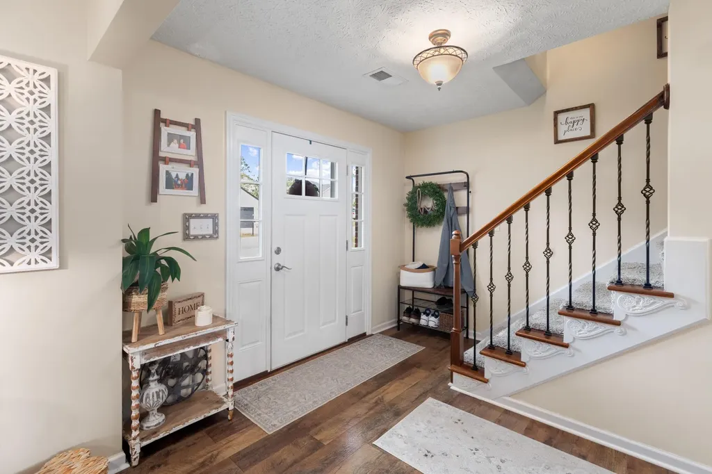 106 Elk Drive Stamping Ground KY 40379