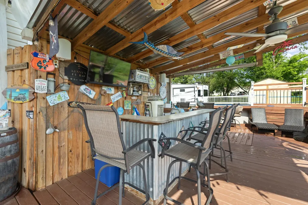 106 Elk Drive Stamping Ground KY 40379