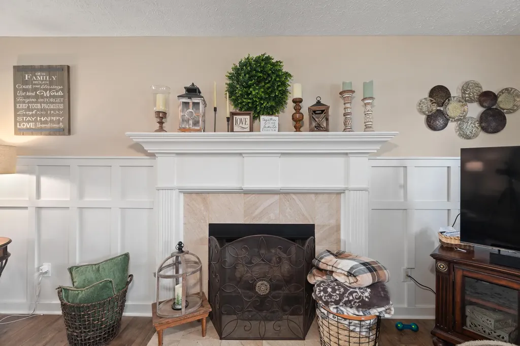 106 Elk Drive Stamping Ground KY 40379