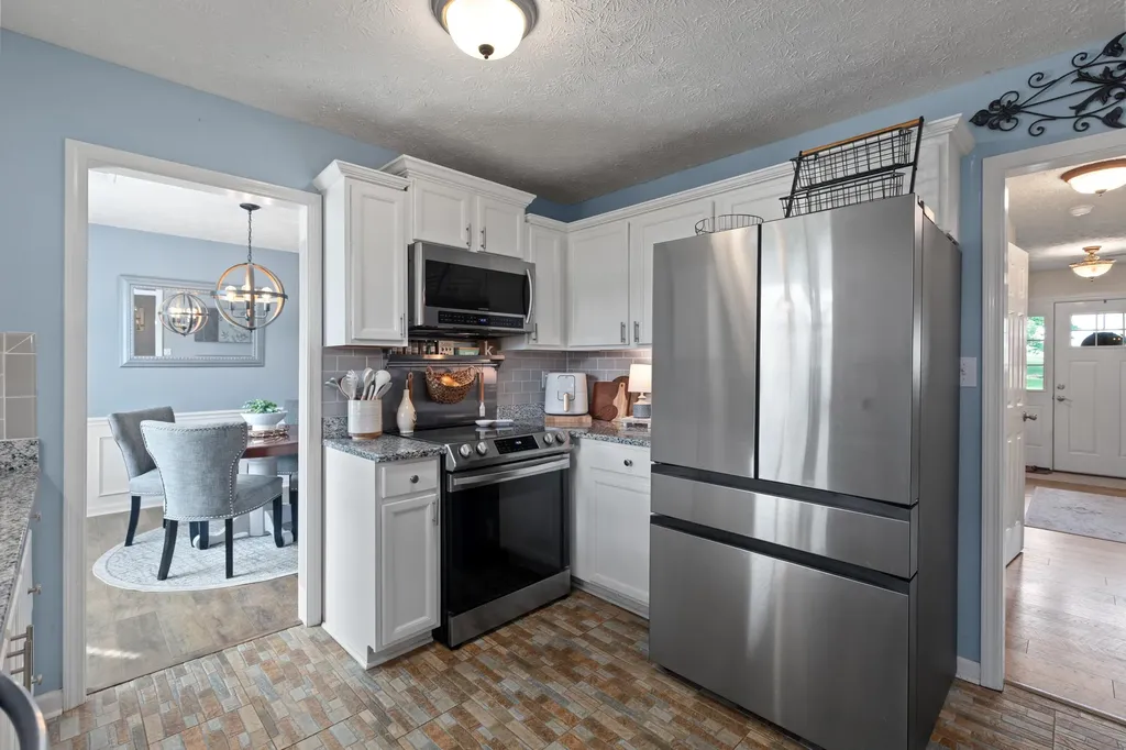 106 Elk Drive Stamping Ground KY 40379