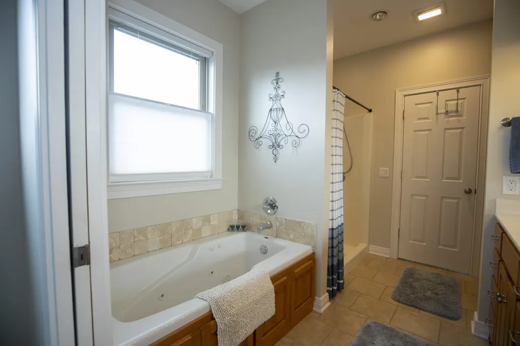 360 Persimmon Way Harrodsburg KY 40330