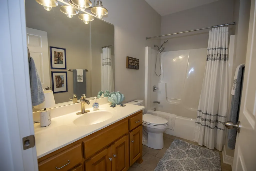 360 Persimmon Way Harrodsburg KY 40330