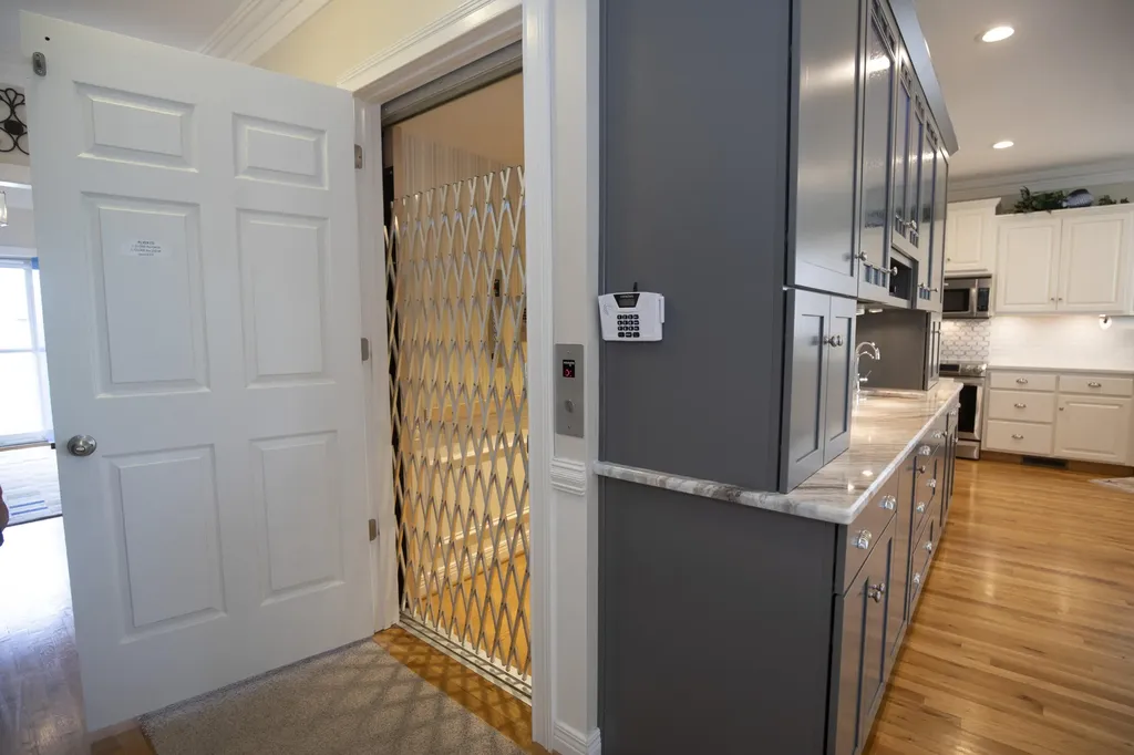 360 Persimmon Way Harrodsburg KY 40330