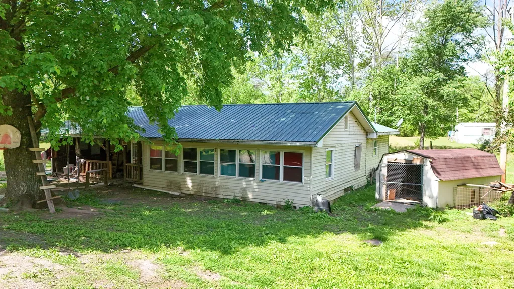 1921 State Highway 1804 Williamsburg KY 40769