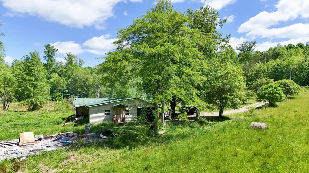 1921 State Highway 1804 Williamsburg KY 40769