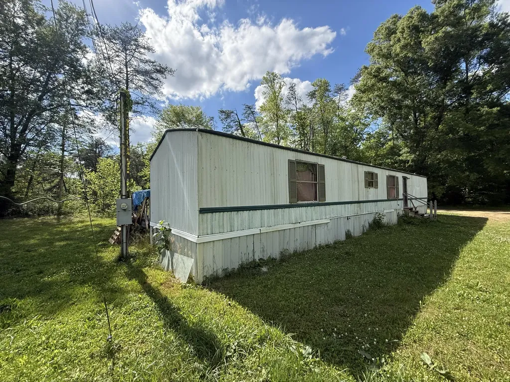 1921 State Highway 1804 Williamsburg KY 40769