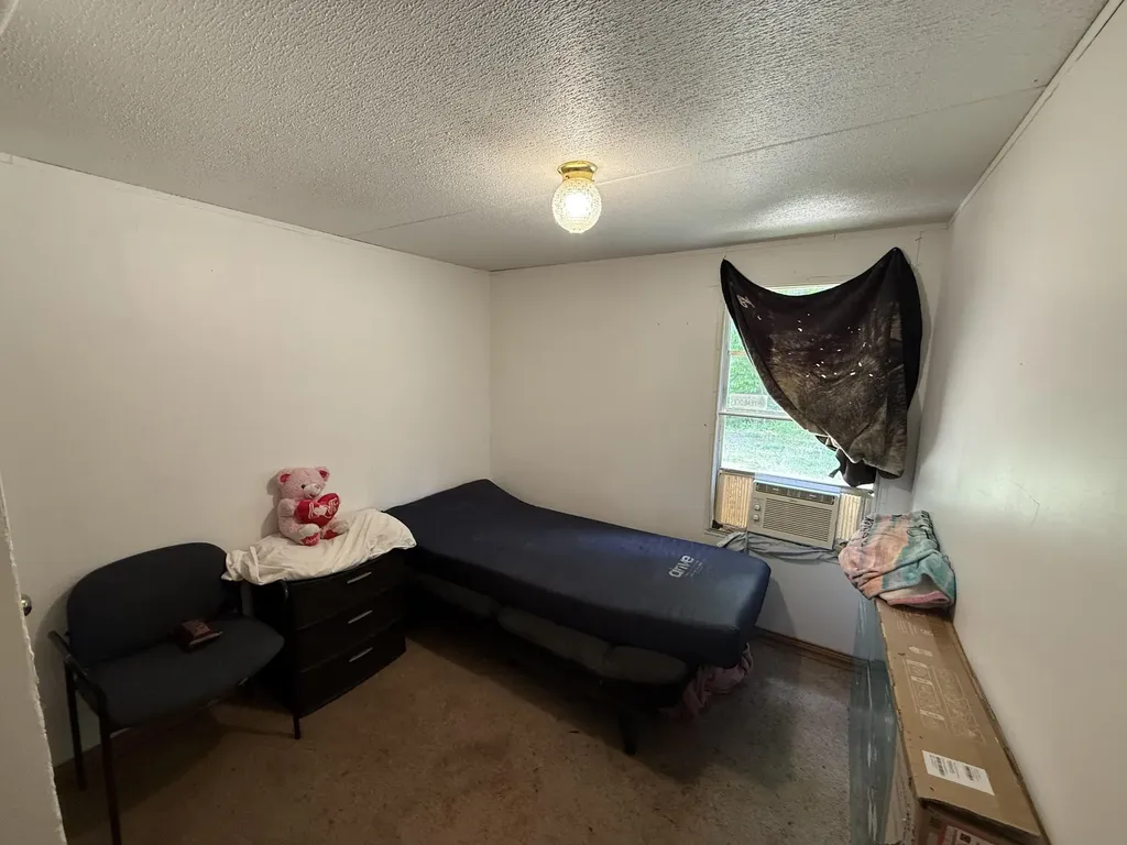 1921 State Highway 1804 Williamsburg KY 40769