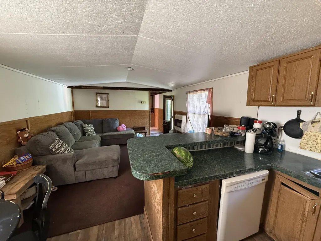 1921 State Highway 1804 Williamsburg KY 40769